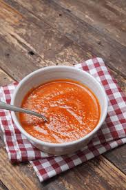 Soupe De Tomate Paris Dans Ma Cuisine J Adore La Soupe De Tomate Je Trouve Cela Tellement Reconfortant Mai Soupe Tomate Recettes De Cuisine Soupe De Tomate