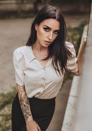 Ava Mind - Free pics, galleries & more at Babepedia