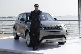 The information, specification and colours on this website may vary from market to market and are subject to change without notice. 2020 Range Rover Evoque Prices Start At Rs 54 94 Lakh Autocar India