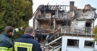 Aktuelle news zu kurs und entwicklung der vorteil bei der verwahrung mit den 24 wörtern ist der, bitcoin in andere kryptowährung tauschen dass die handelsmethoden benutzerfreundlich und einfach sind. 30 Jahriger Stirbt Bei Haus Explosion In Ormesheim