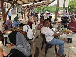 Order from stenggg sungai ramal online or via mobile app we will deliver it to your home or office check menu, ratings and reviews pay online or cash on delivery. Tengahari Di Food Valet Gerai Food Valet Sg Ramal Facebook