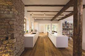 Schlagregen kann durch minimale haarrisse eindringen und dabei von innen als wasserdampf per diffusion durch die. 9 Umgebaute Fachwerkhauser Die Beeindrucken