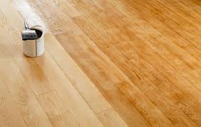 Red oak's grain makes it a great option for anyone looking for something that will be both traditional and eye catching. Red Oak Vs White Oak Flooring Explained Twenty Oak