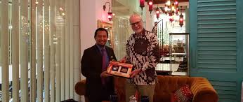 The voice of the malaysian manufacturing industry. Meeting Of The Ambassador Of The Republic Of Poland To Malaysia With The Secretary General Of The Ministry Of International Trade And Industry Of Malaysia Poland In Malaysia Gov Pl Website