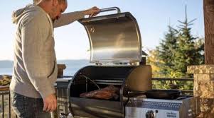 Its much more competitive for the best wifi pellet grills under $1,000 as you will see. 9 Best Pellet Smokers For 2021 Budget To High End All Great Value