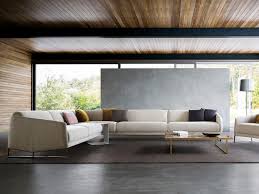 The asolo sofa by antonio citterio it has been designed to offer an experience of great comfort. Bequemes Sofa Mit Mechanismus Fur Den Sitz Herausziehen Idfdesign