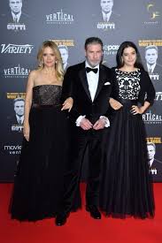 She has become much healthier than before. John Travolta Lobt Das Wunderbare Talent Der Verstorbenen Ehefrau Kelly Preston Wahrend Sie Fur Ihren Letzten Film Off The Rails Wirbt