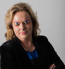 Spy: Judith Collins stars in reporter's art show