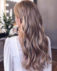 Pin By Key Kuafor On Key Kuafor Prom Hairstyles For Long Hair Prom Hair Medium Hair Styles