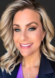 Jennifer Halvorson's Instagram, Twitter & Facebook