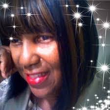 Celia Golden's Instagram, Twitter & Facebook