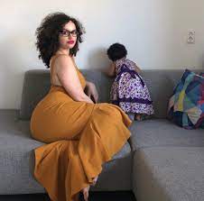 طلب من طليقته تصورله بنته يشوف كم كبرت وحشته فأرسلت له هذه الصورة fashion style curvy