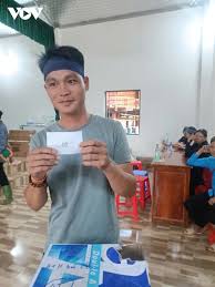 33 hộ dân thôn Làng Nủ bốc thăm vị trí nhà ở mới tại khu tái định cư