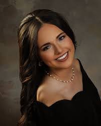 Jacqueline Mcarthur's Instagram, Twitter & Facebook