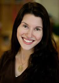 Sarah Topal's Instagram, Twitter & Facebook