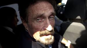Janice dyson or more commonly known as the wife of john mcafee who is a cybersecurity millionaire has a story of her own to tell! John Mcafee Sein Bizarres Leben Auf Der Flucht Und Als Prasidentschaftskandidat Stern De