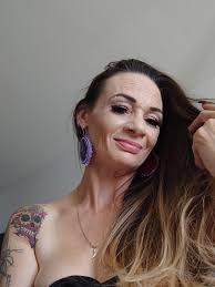 Everyone who responds in the comment section of your request, is just going  to ask you to pay them. I thought this was a free site. I understand people  want to get