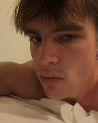 these are mostly ella's photos (my phone is broken)