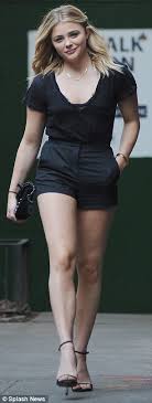 Chloë grace moretz is an american actress. Chloe Grace Moretz Shows Off Her Legs In Tiny Short During New York Trip Daily Mail Online