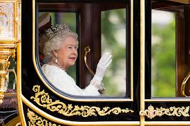 Every year we herald the coming of christmas by turning on the lights. 10 Must Know Facts About The Queen S Christmas Day Speech