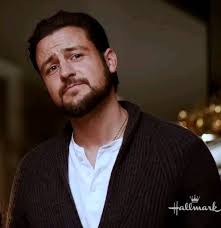 I got this for Christmas and all I have to say is WTF??? I loved it! Total  King weirdness. Edited to add: spoilers in the comments.