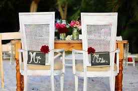 The best part of decorating on the beach is that you have lots of possibilities at hand. Cute Wedding Reception Chair On The Beach Decoration Ideas Fab Mood Wedding Colours Wedding Themes Wedding Colour Palettes