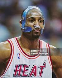5,574 Alonzo Mourning Miami Stock Photos, High-Res Pictures, and Images