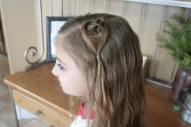 The height achieved on top adds needed length that balances out what is known as a. 7 Easy Valentine S Day Hairstyles Cute Girls Hairstyles