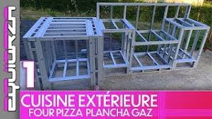Nous avons fait le choix d'équiper ce four avec une sole blanche céramique alimentaire professionnelle pour une plus grande robustesse. Projet Cuisine Exterieure Four A Pizza Plancha Diy Outdoor Kitchen Part 1 Youtube