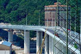 Chiuso al traffico, il viadotto è stato ispezionato con urgenza dai tecnici del mit: Genova Quei Punti Ciechi Del Nuovo Ponte