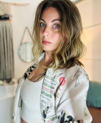 Hey there! It's been a minute since I've done a little introduction. I'm  Nicole owner of West Coast Willow. I really enjoy creating a cozy peaceful  safe space for you to relax