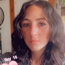 Whitney Belanger's Instagram, Twitter & Facebook