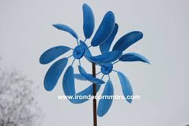 Double Vertical 8 Leg Special Iron Decor N More Grafton Il 618 786 2343 Irondecornmorewindsculpture Irondecornmore Wind Sculptures Sculptures Grafton