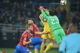 Украина принимала участие в зимних олимпийских играх 2014 года, которые проходили в сочи (россия) с 7 по 23 февраля, где её представляли 43 спортсменов в девяти видах спорта. Chehiya Ukraina Gde Smotret Tovarisheskij Match 8 Sentyabrya Isport Ua