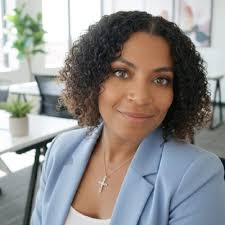 makinghistory #daughters #grateful #friend #makehistory #raisethebar #women  #encourage #challenge #shoutout #coaches #invest #training #crushgoals  #womenhistorymonth #womensupportingwomen…