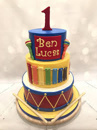Theme Birthday Cake For Little Boy Baby Jam Toddler Music Cake Louise Sandy Custom Cakes Music Birthday Cakes Music Cakes Drum Birthday Cakes
