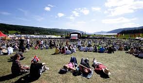 I have nothing to do with these sites, so can take neither credit nor blame. Festival Fever Scottish Music Festivals The List