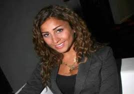 مقطع فيديو يجدد الخلاف بين روان بن حسين وزوجها. Ø¯ÙŠÙ†Ø§ Ø§Ù„Ø´Ø±Ø¨ÙŠÙ†ÙŠ ØªØµØ±Ø­ Ø¨Ø¬Ø±Ø£Ø© Ù„Ø§ Ø£ÙÙƒØ± Ø¨Ø§Ù„Ø­Ø¬Ø§Ø¨ ÙˆØ§Ù„Ø­Ø±ÙŠØ© Ø§Ù„Ø¬Ù†Ø³ÙŠØ© Ù…Ø·Ù„ÙˆØ¨Ø© Ø³Ù…Ø§ Ø§Ù„Ø¥Ø®Ø¨Ø§Ø±ÙŠØ©