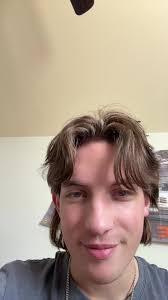 and the crowd is… back? #welcomebacktiktok #ITSALIVE