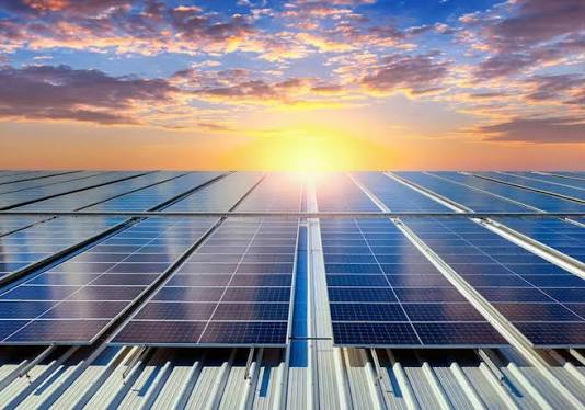 Eastman Hybrid Inverters: Combining Reliability with Smart Energy  Management | Eastman Electronics