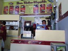 Berikut sambal paling enak pilihan cnnindonesia.com untuk disantap bersama ikan bakar. Ikan Bakar Keputih Publications Surabaya Menu Prix Avis Sur Le Restaurant Facebook
