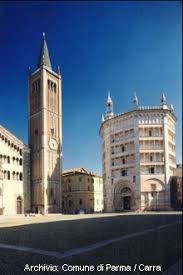 Bei einem bummel durch die schöne altstadt findest du nicht nur eindrucksvolle historische gebäude, auch eine mischung verführerischer düfte zieht dich unweigerlich irgendwann in eines der restaurants oder imbisse. Parma In Der Emilia Romagna Italien