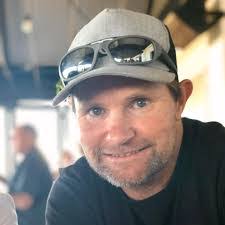 Brett Cronin's Instagram, Twitter & Facebook