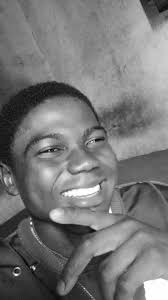 Sugar daddy train you for school. You don marry now, you dey fight husband  over side chick? Allow him to train another person. Aluta must continue