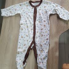 Baju bayi model terbaru grosir dan eceran. Baju Tidur Bayi 3 6 Bulan 2 Pcs Bayi Anak Baju Bayi Di Carousell