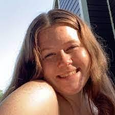 Courtney Minyard's Instagram, Twitter & Facebook