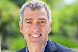 H-P's Enterprise Chief Is Moving On