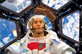 Thomas pesquet has a black belt in judo and enjoys basketball, jogging, swimming, squash and outdoor sports such as mountain biking, kite surfing, sailing, skiing and mountaineering. Aerospace Thomas Pesquet S Takeoff To The International Space Station Postponed From Thursday To Friday Faxinfo