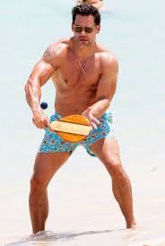 Some names have the de conjunction without association to marriage at all. Cristian De La Fuente Famousfix Com Post