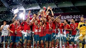Eurocopa 2012 video clipe oficial. Eurocopa 2012 Seleccion Espanola Recorrido Para La Celebracion De Los Campeones De Europa Con La Aficion Espanola Rtve Es